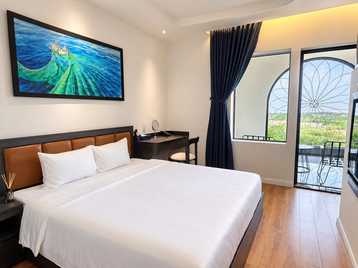Phòng Phòng Diamond King – View Biển — Diamond Rạch Giá Hotel